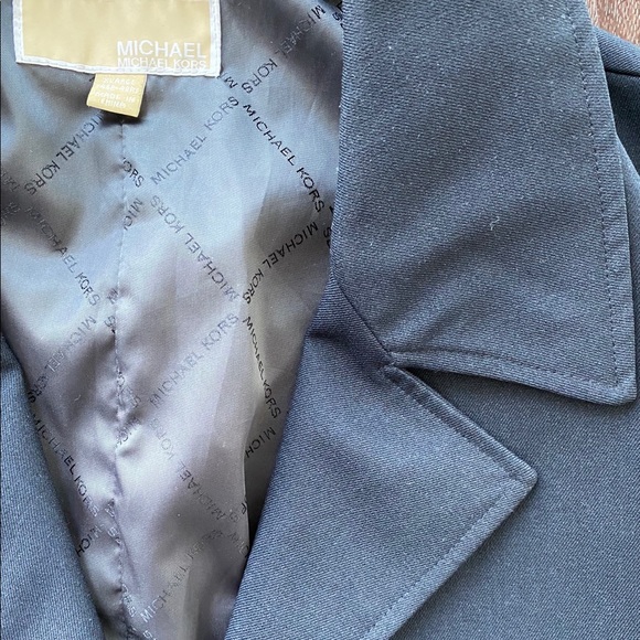 Michael Kors Raincoat - Picture 2 of 4